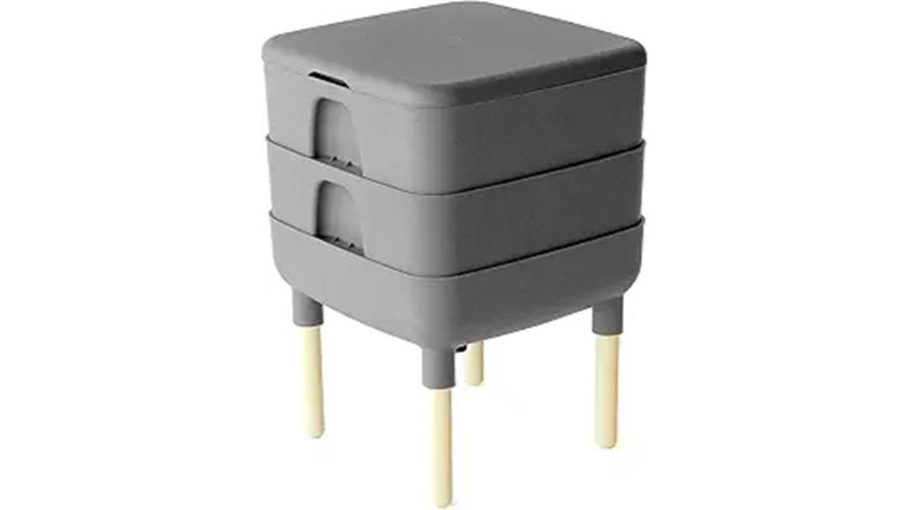 gray outdoor compost bin