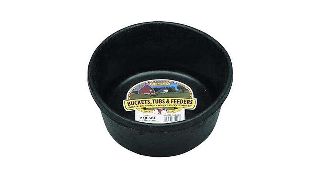 heavy duty rubber feed bucket