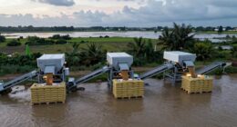 top flood sandbag fillers